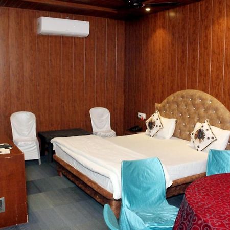 Maharaja The Royal Resort Thane Exteriör bild