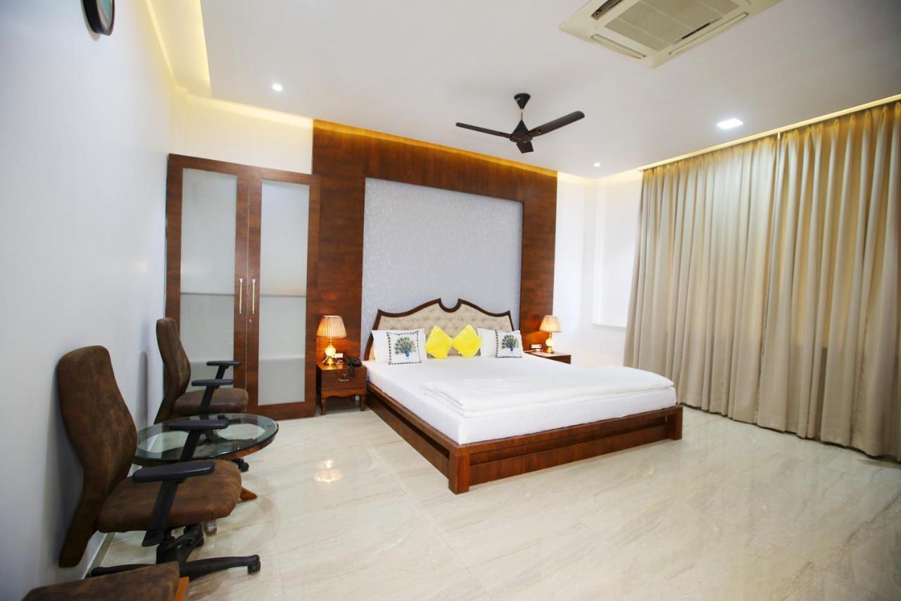 Maharaja The Royal Resort Thane Exteriör bild
