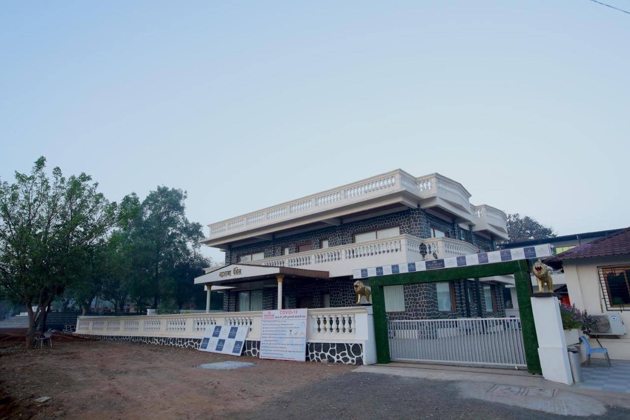 Maharaja The Royal Resort Thane Exteriör bild