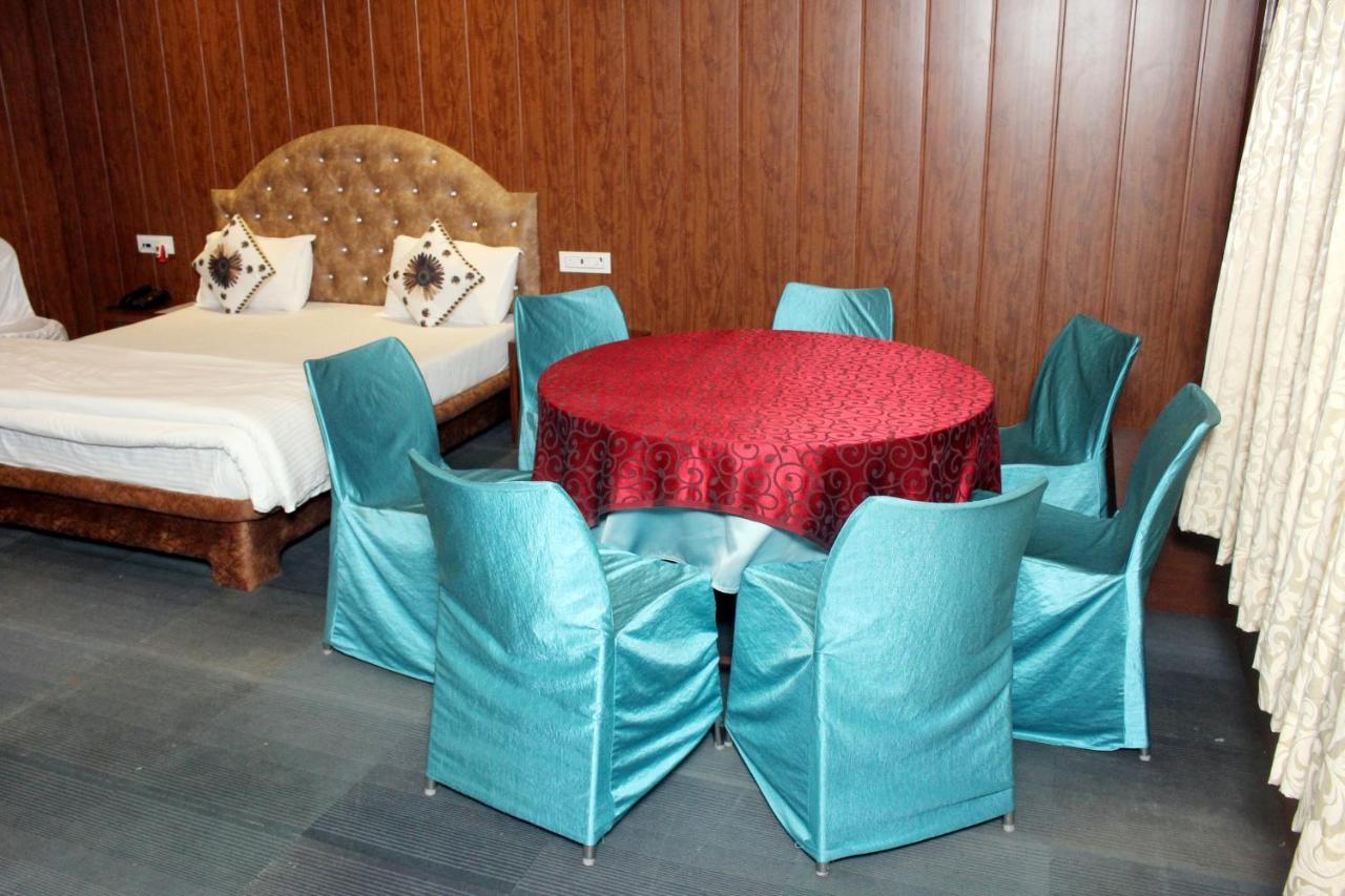 Maharaja The Royal Resort Thane Exteriör bild