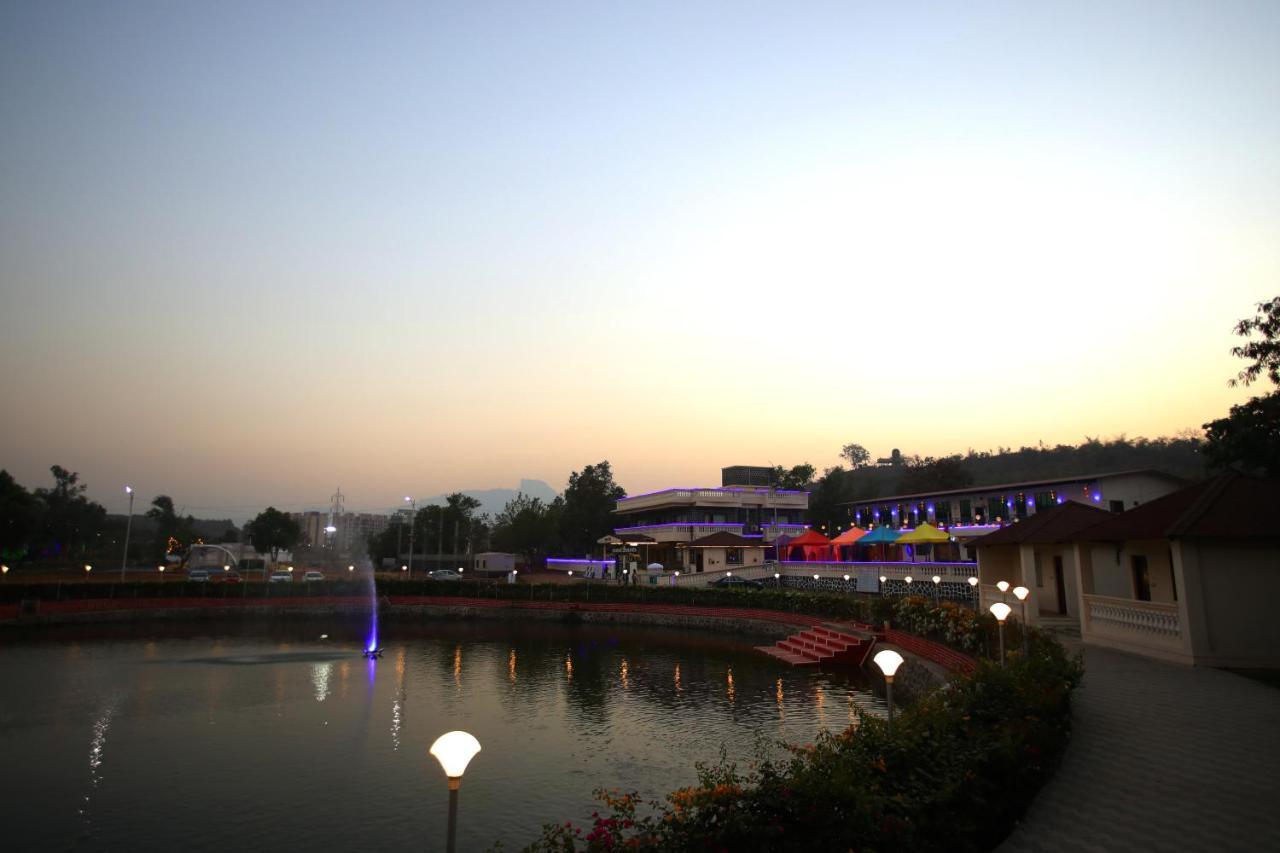 Maharaja The Royal Resort Thane Exteriör bild
