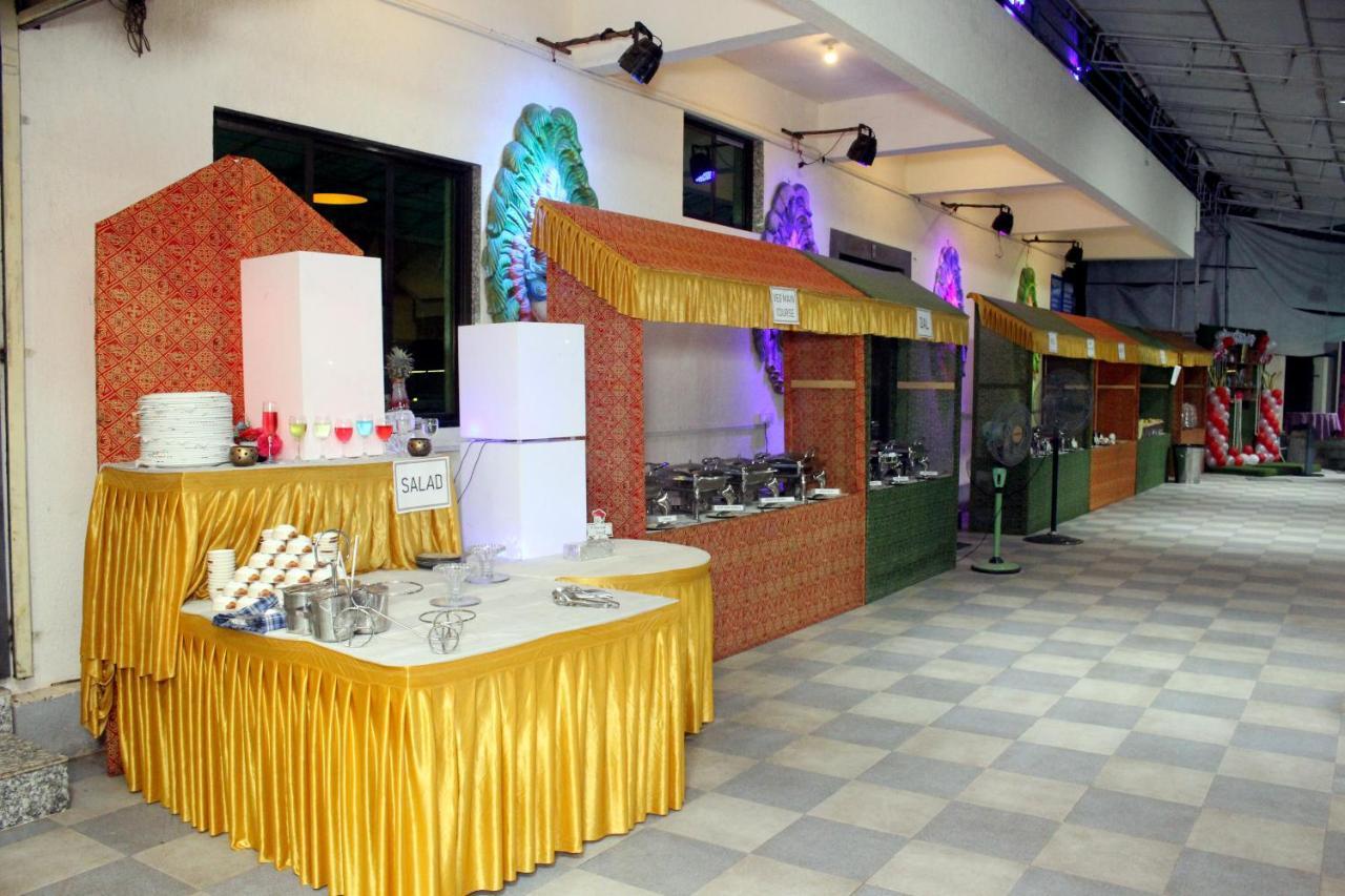 Maharaja The Royal Resort Thane Exteriör bild
