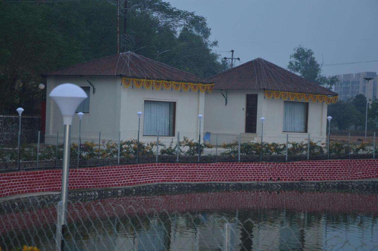 Maharaja The Royal Resort Thane Exteriör bild
